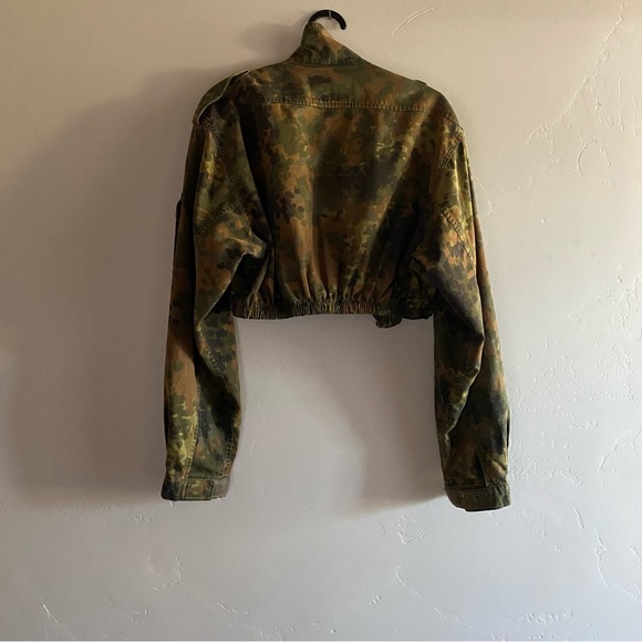 **SOLD** Nasty Gal cropped army military jacket S/M - Picture 3 of 10